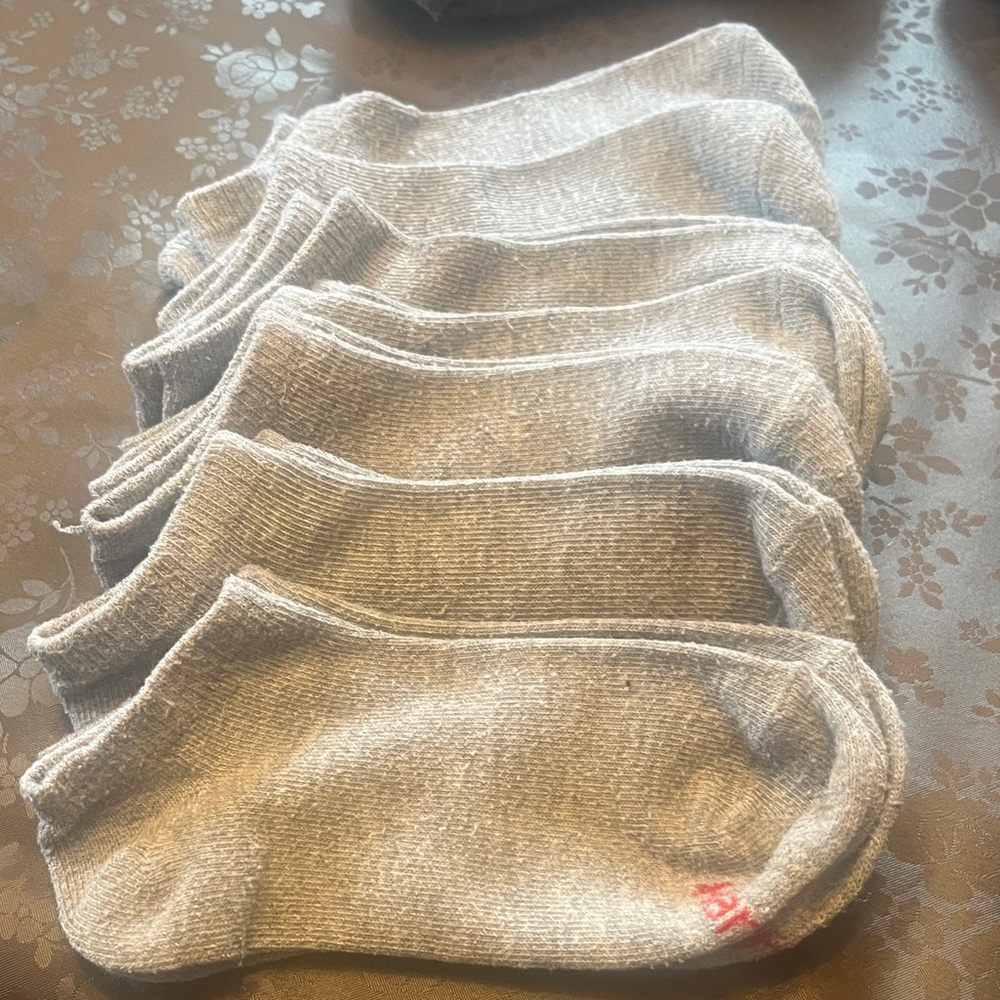 Hanes Kids' Socks in Black, Gray, ankle/crew size Medium bundle! - Picture 3 of 7